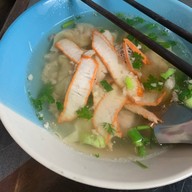 บะหมี่เกี๊ยวเก๊าจาว