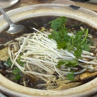 โชคดีแต่เตี้ยม ตัวเมืองหาดใหญ่ 2