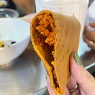 เมนูของร้าน สรินทร์ทิพย์ ขนมเบื้องไทย ตลาดพลู ตลาดเดินเล่น
