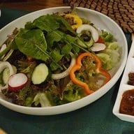 View-Ang House Café