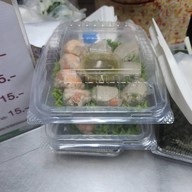 กุ๊ยช่าย เจ๊นา