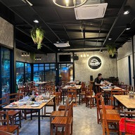 สวนอาหารกัลยาฟ้าใส