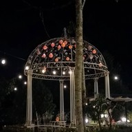 บรรยากาศ saner coffee (เสนอ คอฟฟี่)