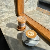 Full Flavor coffee bar