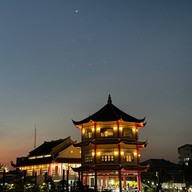 มูลนิธิการกุศลมุกดาหาร เต็กก่าจีหมกเกาะ (โรงเจมุกดาหาร)