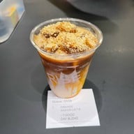RISE COFFEE มาร์เช่ ทองหล่อ