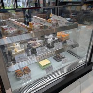 Wake Up B2 Ubon Airport Premier