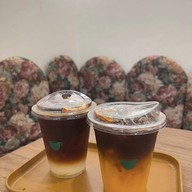 Phli : ผลิ 봄  at Dollaya