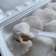 ร้านขนมถ้วยตะไล by ชบา