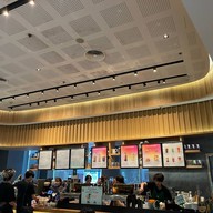 Starbucks เอ็มบีเค - เอส เอฟ ซีเนม่า ซิตี้