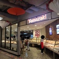 หน้าร้าน YAMAZAKI เซ็นทรัลแอร์พอร์ตพลาซ่า