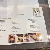 Patcharee Bakery เกาะพีพี