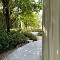 found cafe นวลจันทร์