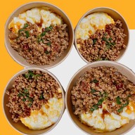 ครัวคุณต้อยกระเพรา🌶️พริกแห้งโบราน🍲🍱🥘 บ้านเอื้อสะพานขาวตึก 63 ห้อง 09เฟสเก่านะคะ