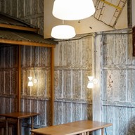 Koff and Bun Coffee Roasters ทรงวาด