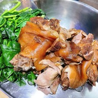 แม่หวาน ข้าวมันไก่-ข้าวขาหมู สาขาตลาดโต้รุ่งบ้านธาตุ สกลนคร