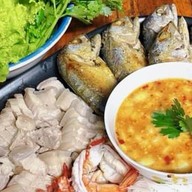 กองทัพหม่าล่า Kongthap Mala สาขาหน้าBB ตลาดประชาสามัคคีซอยกระทิงแดง