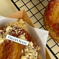 Bean Tree Coffee & Eatery เพชรบูรณ์