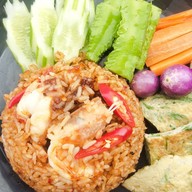 ผัดไท หอยทอด ออส่วน สาย4