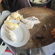 บรรยากาศ ข้าวมันไก่โกหย่ง ไหหลำ สนามบิน