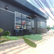 หน้าร้าน Coffee Camp Chainat