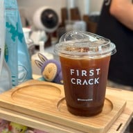 เมนูของร้าน FIRST CRACK COFFEE - HOME CAFÉ PHETKASEM 81