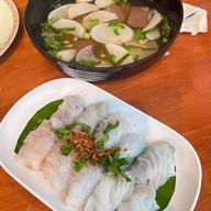 Park more ก๋วยเตี๋ยวปากหม้อ เจ้กบ