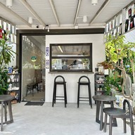 FIRST CRACK COFFEE - HOME CAFÉ PHETKASEM 81