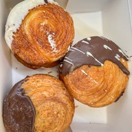 BUN โลตัส ซีคอนสแควร์ศรีนครินทร์