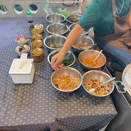 Park more ก๋วยเตี๋ยวปากหม้อ เจ้กบ