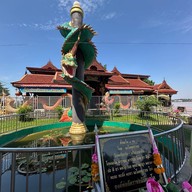 ศาลพ่อปู่พญานาคอนันตนาคราช
