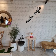 Aube Cafe - โอบคาเฟ่ ลำพูน