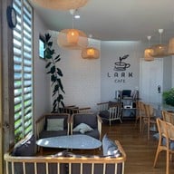 Lark Cafe ลาร์ค คาเฟ่ (กาแฟและเบเกอรี่) -
