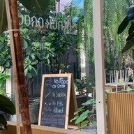 Black Ground Cafe & Dining