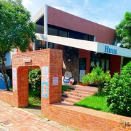 Huus Plate พระโขนง