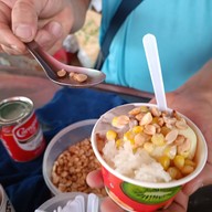 เมนูของร้าน เจ๊ย้งไอติม ตลาดเก่า