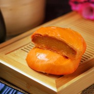 April bakery เจริญกรุง