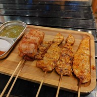 บรรยากาศ ก๊วน หม่าล่า บางบ่อ