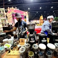 บรรยากาศ โรงคั่วกาแฟหม้อดินลุงหวัง