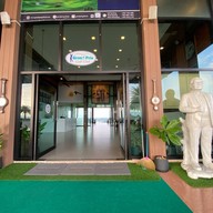 Grand Prix Golf Club