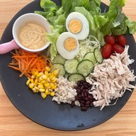 ร้านจักรพรรดิสลัดและผลไม้ปอก