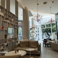 บรรยากาศ คาเฟ่ อูโน่