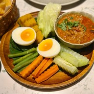 เมนูของร้าน ชุ่ม อาหารพื้นเมือง @ กลางเวียง กลางเวียง