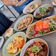 เมนูของร้าน LANYUM (ร้าน-ยำ)