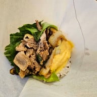 MOS BURGER แฟชั่น ไอส์แลนด์