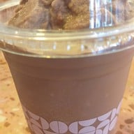 Wondering Cafe & Bakeshop HQ ถนนนางลิ้นจี่