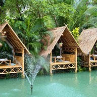About coco cafe & bistro