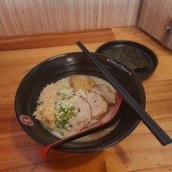 เมนูของร้าน T-RAMEN