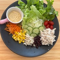 ร้านจักรพรรดิสลัดและผลไม้ปอก