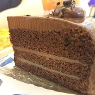 Wondering Cafe & Bakeshop HQ ถนนนางลิ้นจี่